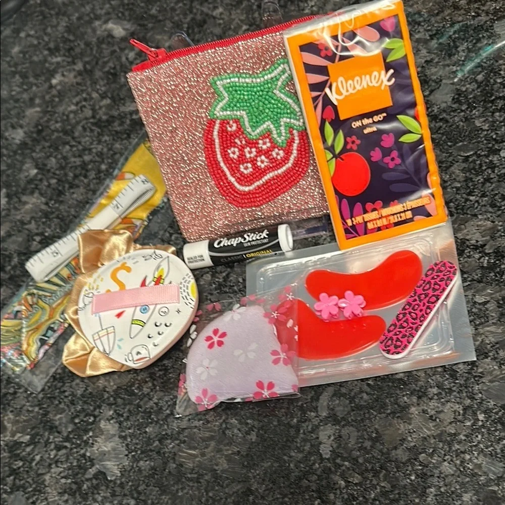 Strawberry Beaded Pouch with Beauty Blenders & Accessories NWT Gifts & More
